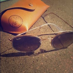 Women’s ray bans